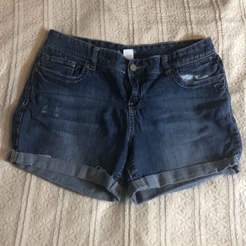 Maurice’s shorts